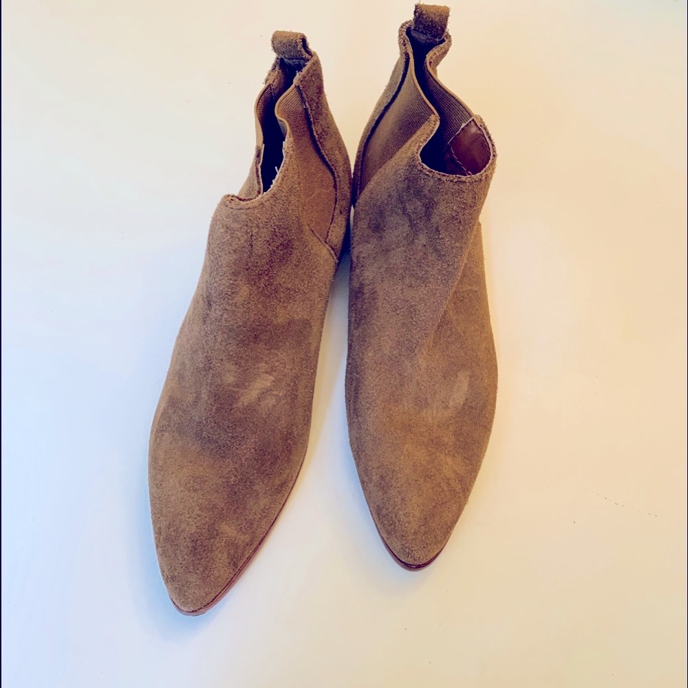 Gap Pointy Brown Suede Booties 7.5 NWOT